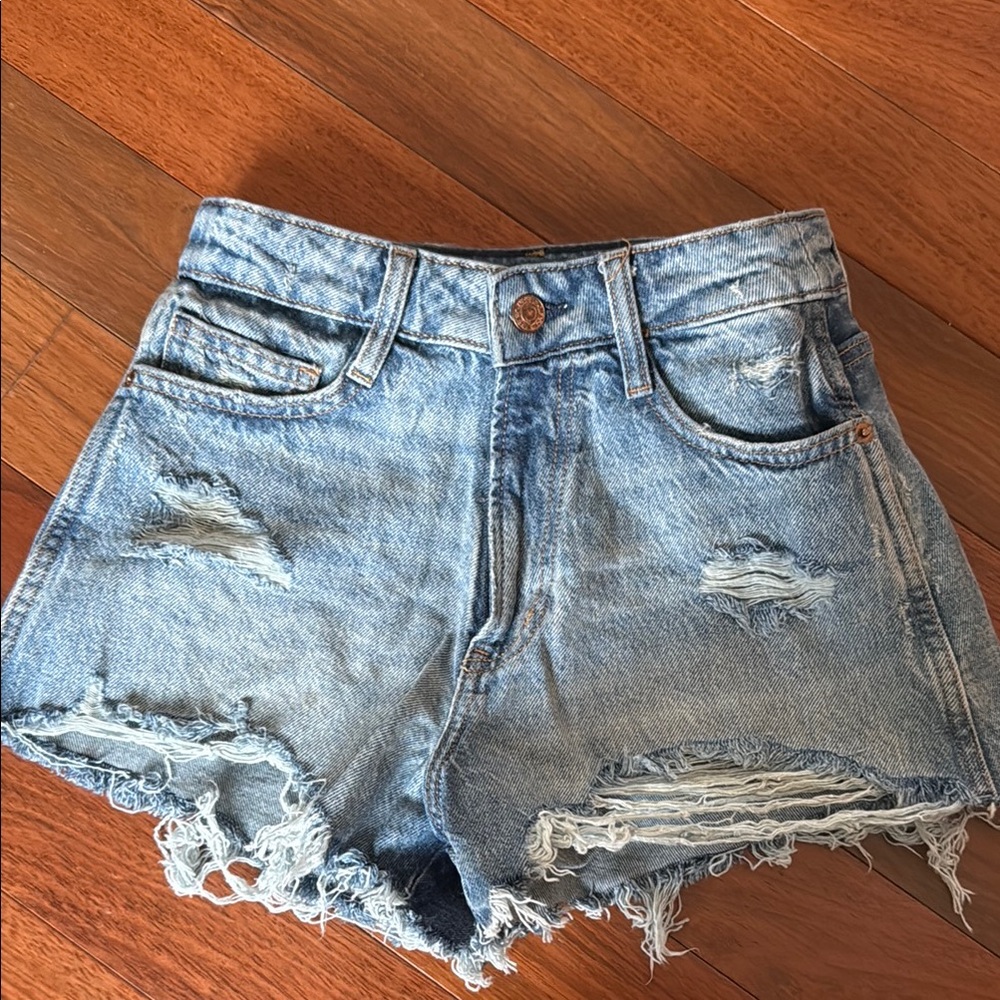 Arizona Jean Company Blue Jean Shorts with Distressed Detailing